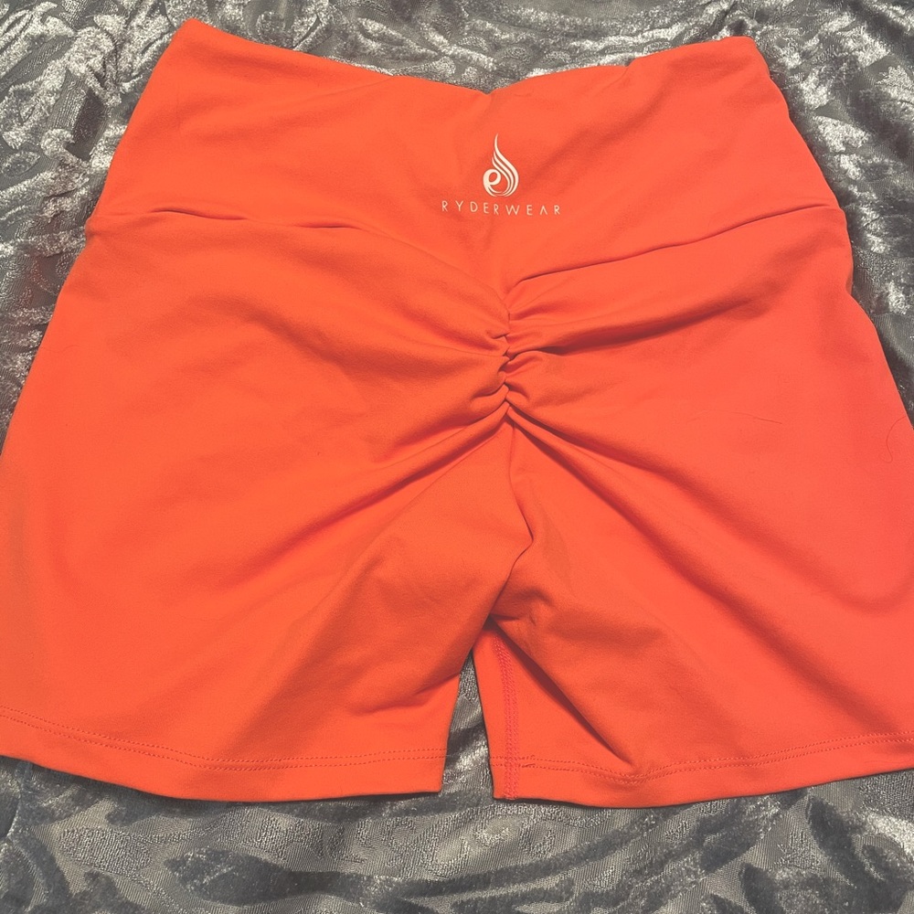 Ryderwear scrunch butt shorts
